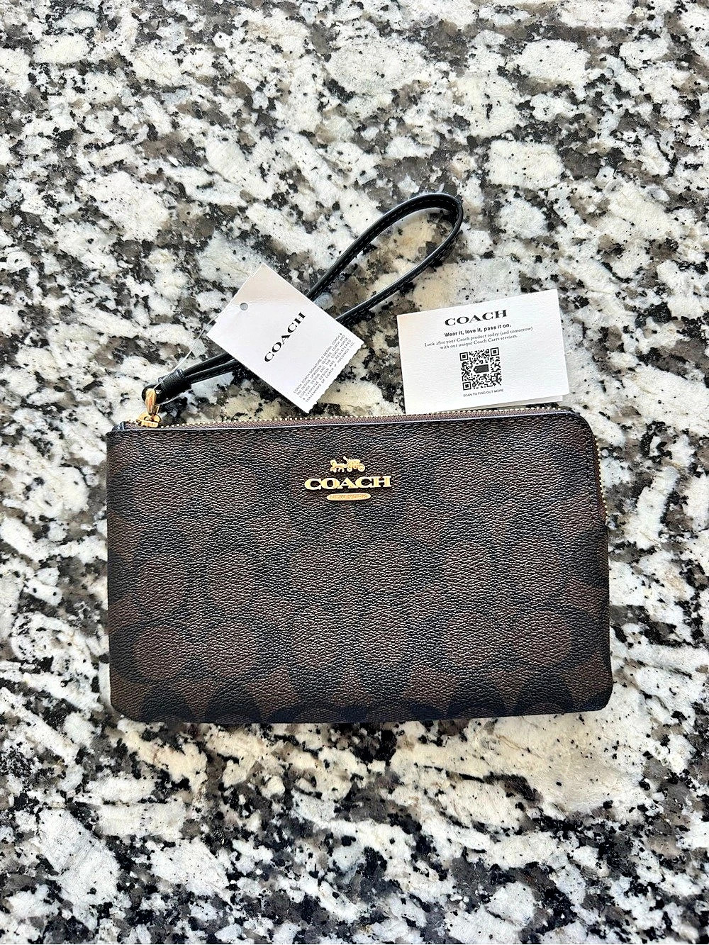Coach Wristlet In Signature Canvas Brown NWT